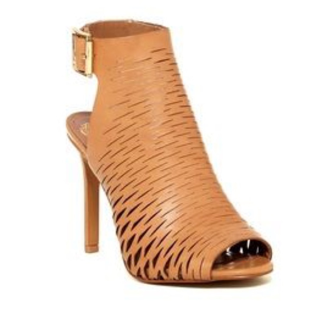 Vince Camuto KayJay Outback Leather Cutout Heels 7